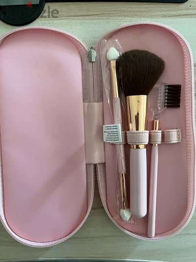 yves rocher - set make up brushes - travel size -