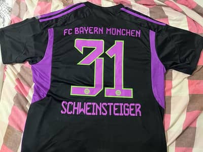 Bayern Munchen 23 schweinsteiger 31 special edition adidas shirt