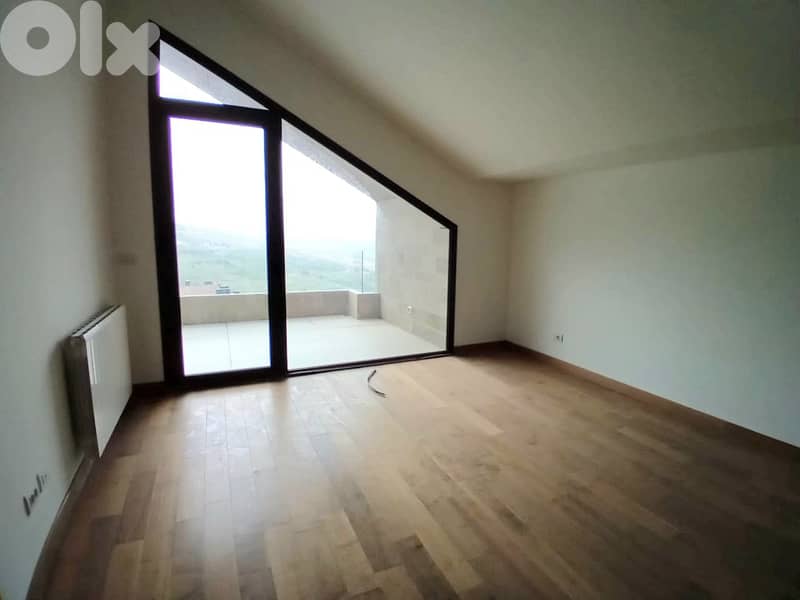 Chalet for sale in Faqra 4