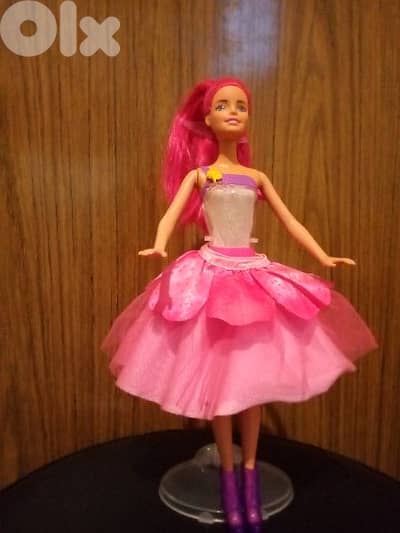 DREAMTOPIA RAINBOW COVE LIGHT UP PRINCESS Barbie doll+Magic Wind Voice