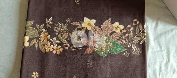 bed sheet made in usa. could be used as tableclith too