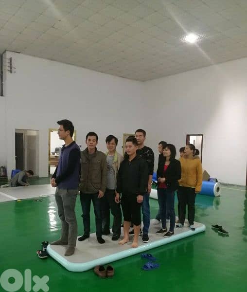 AIRTRACK 1