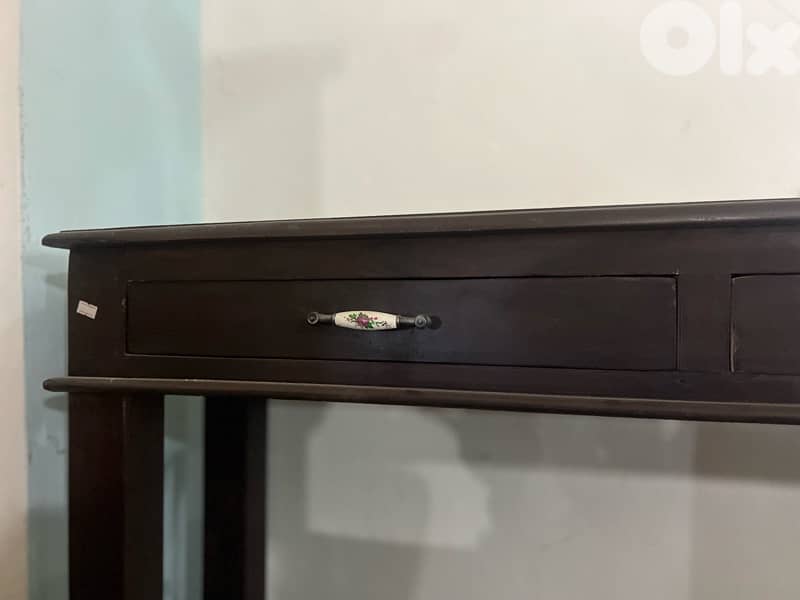 console solid wood 2
