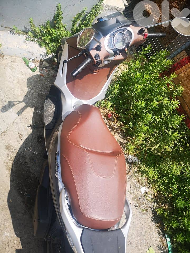 Piaggio Beverly 300cc 4