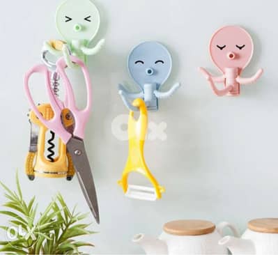 Strong adhesive octopus shape hooks