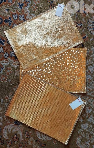 Golden Placemat - مفرش سفرة لتحت الصحن