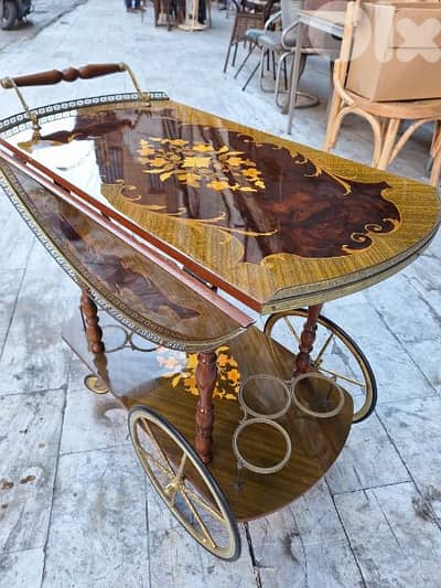 ترولي عرباية مشروب مركتري ايطالي مميز جدا مع دواليب نحاس trolley bar