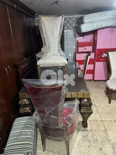 طاولة مع 8 كراسي خشب زان ملكية