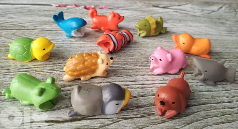 Cute animal cable bite 3$ 10