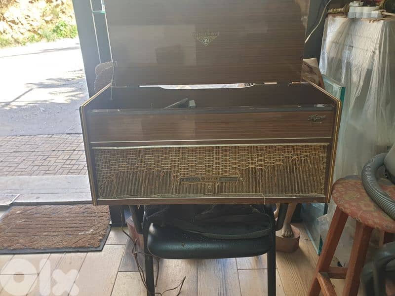 JVC turntable 4