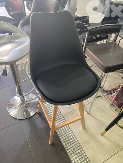 bar chair v1