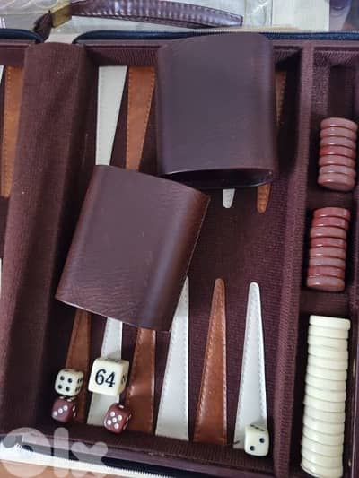 Faux Leather Set Excellent Cond