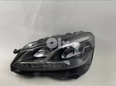 Headlight Mercedes Benz W212