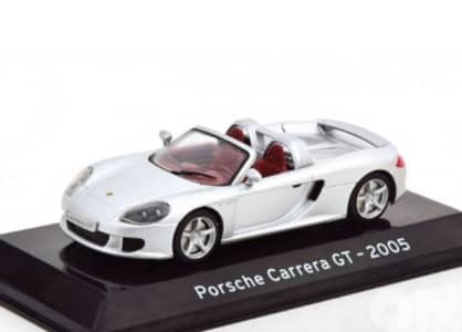 Porsche Carrera GT (2005) diecast car model 1;43.