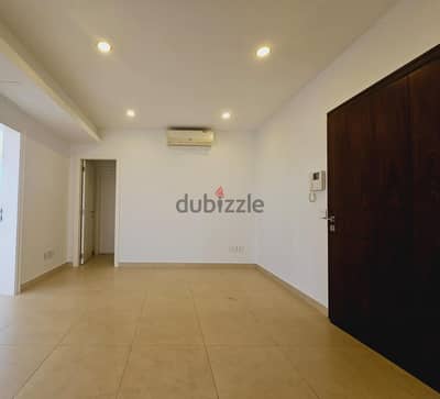 AH-HKL-209 Beautiful office, prime location & main road in Clemenceau