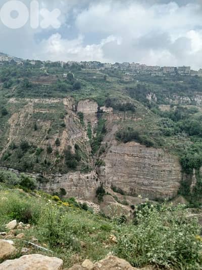 ارض للبيع في شارون جبل عاليه land for sale in sharon mount lebanon