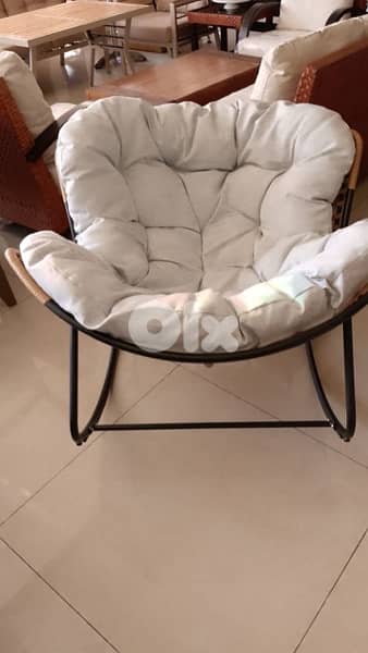 rocking chair o1