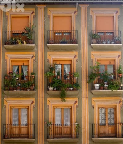 Residential or commercial building prime location Main road with shops