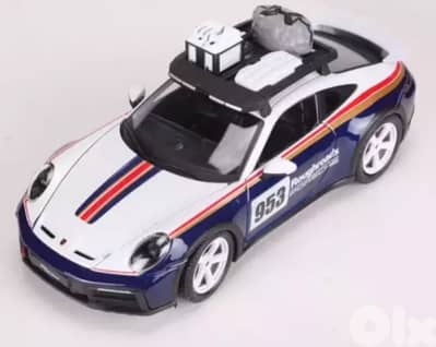 Porsche 911(992) Dakar diecast car model 1:24.