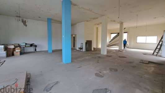 Depot & Office For Rent In Dora+400m2 Terrace/مستودع للأيجار في الدورة