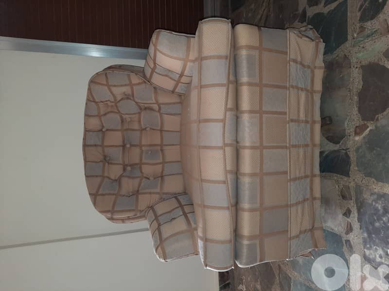 single swing sofa 1