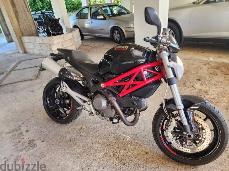 monster 1100cc 5