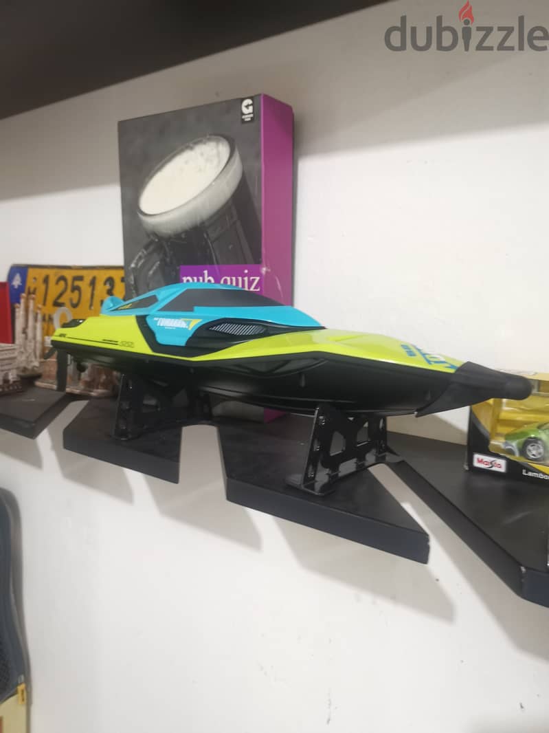 RC Boat 3
