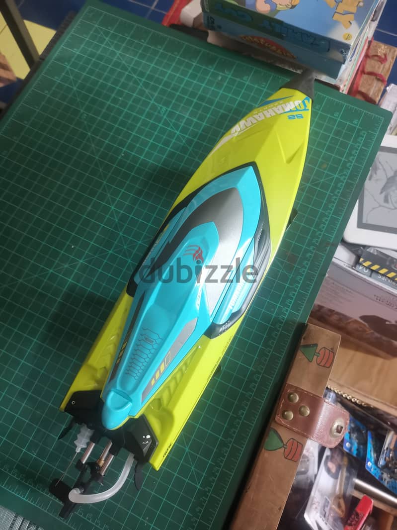 RC Boat 4