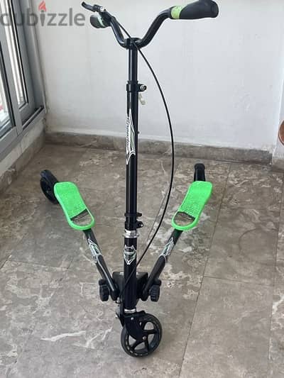 Scooter wiggle