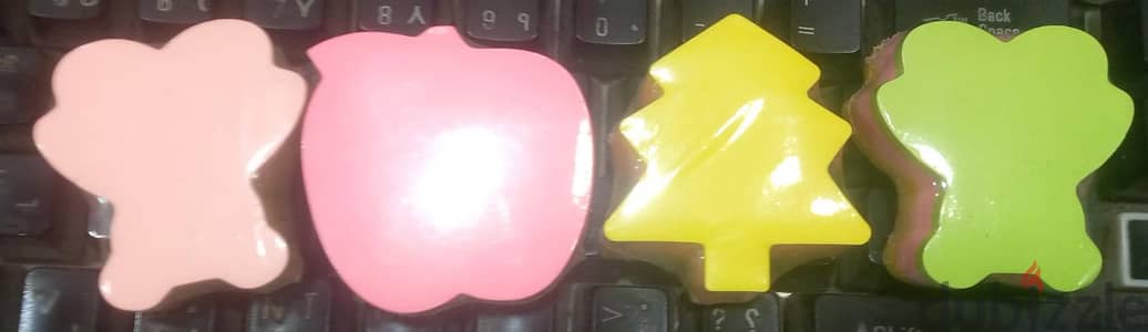 STICKY NOTES DIFFERENT FORMS