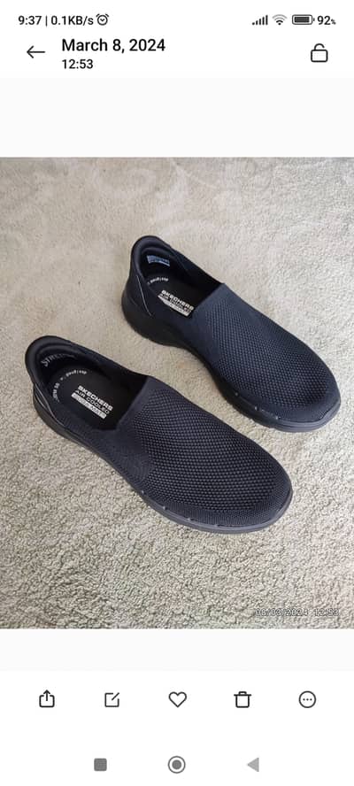 Skechers men shoes.