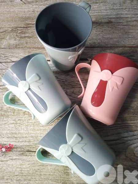kids water bottles cups and straws 12