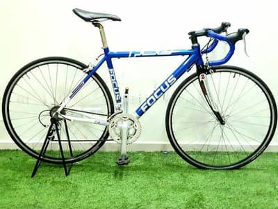 focus road bike 28 used like new