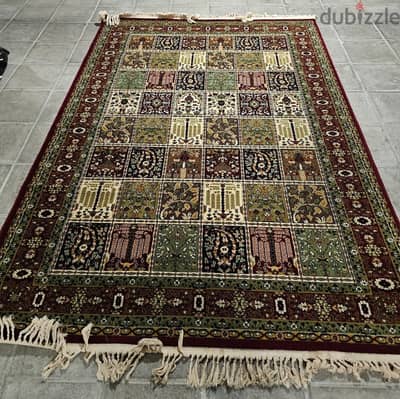 Carpet 160x240 CM Like New Only 400 USD