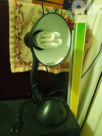 desk light لمبه مكتب