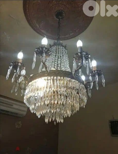ثريات 4