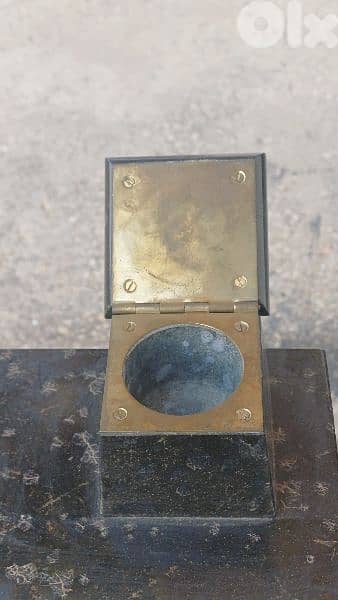 antique 8