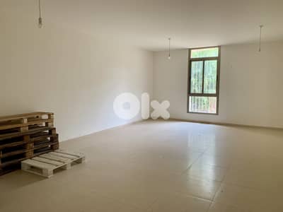 RWB128NK - Shop for rent in Amchit Jbeil