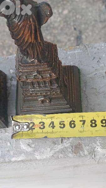 antique 16