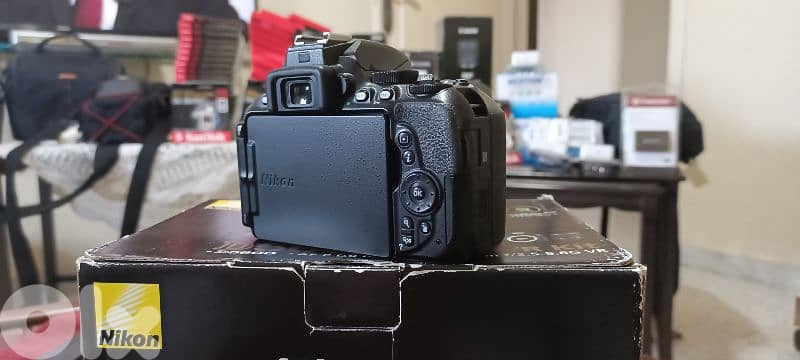 nikon d 5600 like new 5