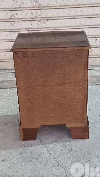 antique 9