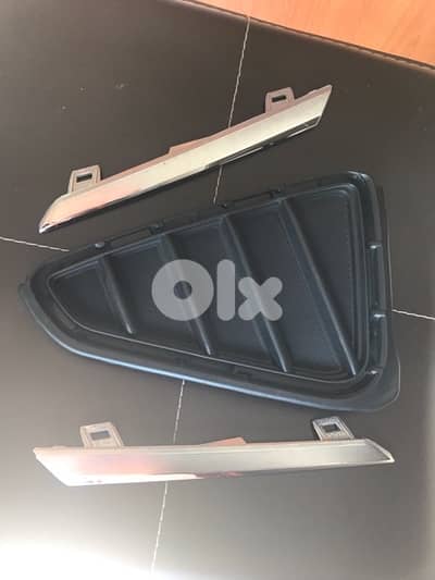 Toyota rav4 2017 foglight cover
