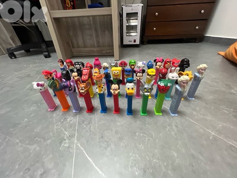 pezz figures 1