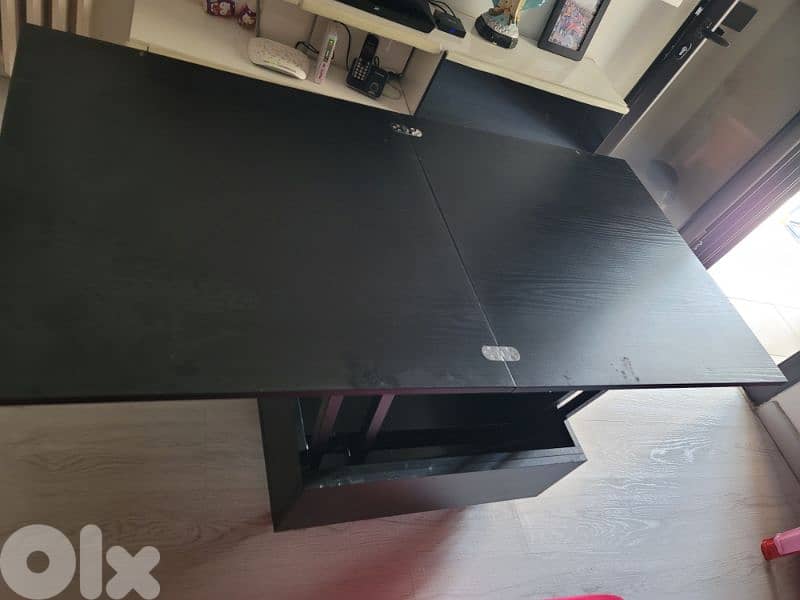 sofa and table 5