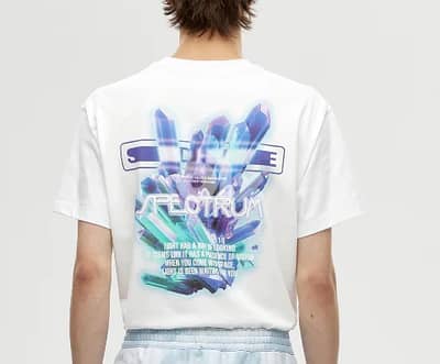 Solid Crystal graphic t-shirt size 48(L)