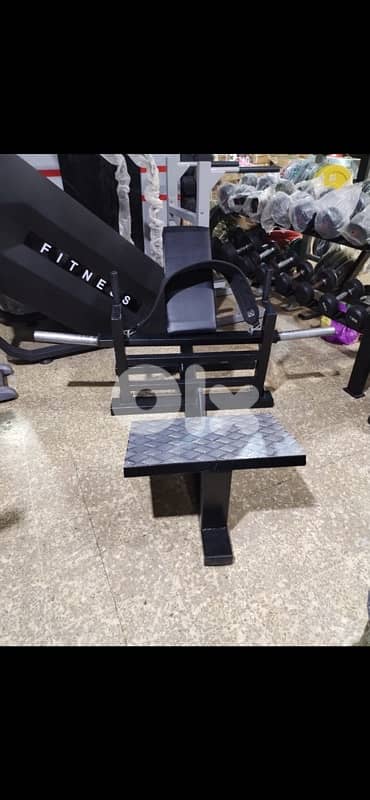 Hip thrust machine used 450$ 1