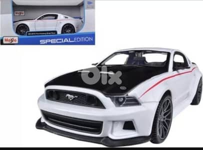 2014 Ford Mustang Street Racer diecast car model 1:24
