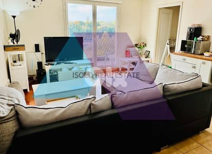 80m2 apartment for sale in Paris (suburbs) / France