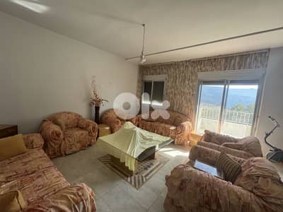 RWK151IY - Catchy Apartment For Sale In the Heart of Ballouneh