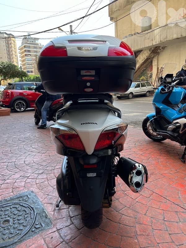 Honda Silverwing GT 400  cc Japanese معرض صك بيع 5